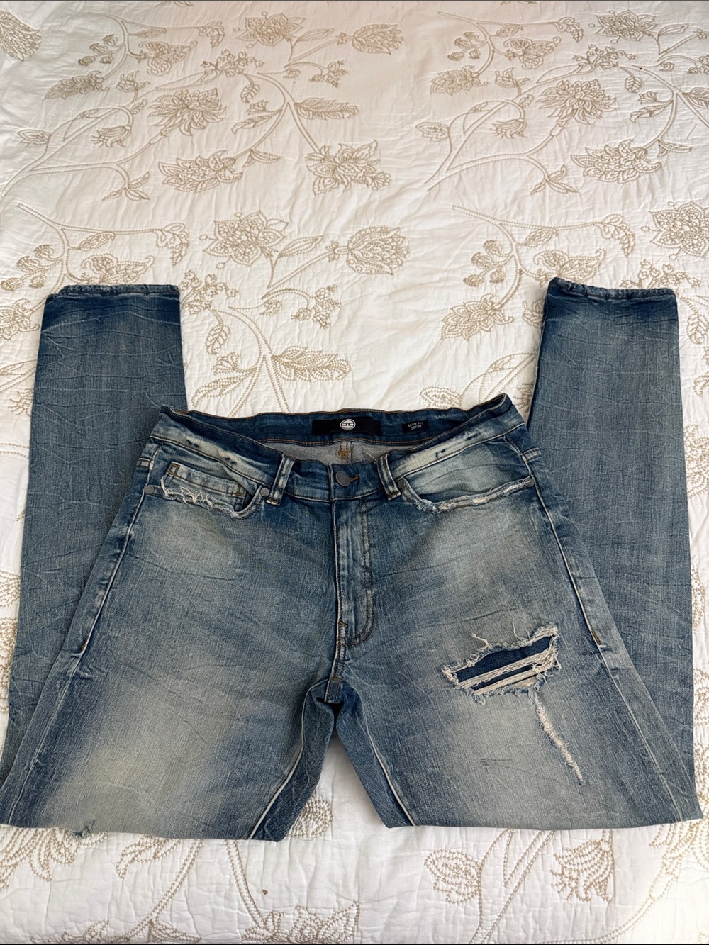 Jordan Craig Slim-Straight Distressed Light Blue Jeans 32/32